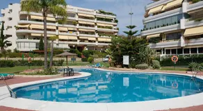 luxury modern apartment with terrace, pool and garage! - Image 3