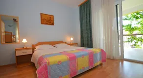 Apartments Europa - bed and breakfast - Image 2