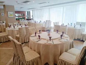 South Garden Hotel - Image 5