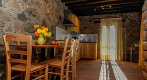 Farmakas Living - Image 4