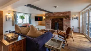 Ramsbury Cottage - Image 2