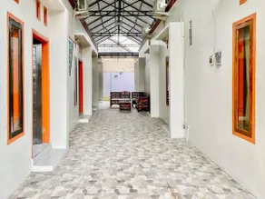 Griya Asri Syariah Mitra RedDoorz - Image 4