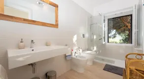 B&B BITHIA - Image 2
