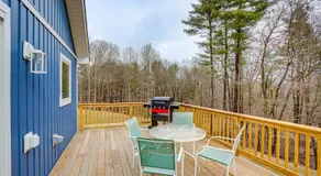 Catskills Winter Getaway w/ Game Room - Image 5