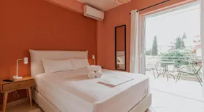 Cozy Peach Nest - Image 2