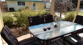 Holiday home by the beach in St Helens - Image 3