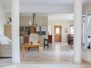 Villa Victoria - 3 Bedroom Villa With a Private Pool - Image 2