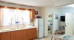 Giotas House - Image 2