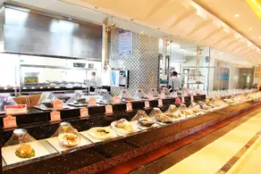 Donghua Hotel - Image 4