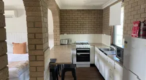 Albury Allawa Motor Inn - Image 2