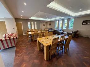 Porters Lodge - Image 4