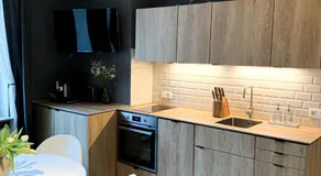 Suite Living Boardinghouse Apartments - Image 4