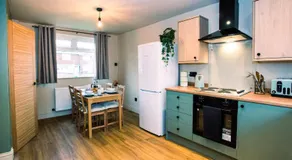 Contractor accom, sleeps 7, free wifi - Image 4