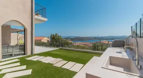 Esclusivo 2 bedr, View, Garden, Parking, Grill - Image 3