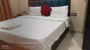 Hotel O STAR Hotel - Image 4