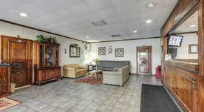 Northgate Inn by Townhouse Hattiesburg I-59 - Image 2