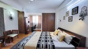 VacationBuddy CATS DEN 3BHK Penthouse Vasant Kunj - Image 2