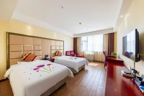 Tuwo Holiday Hotel (Huating Yizhou Avenue Passenger Transport Center Branch) - Image 2