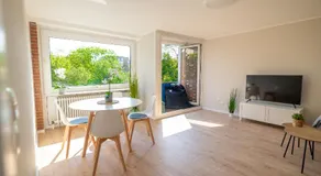 Moin Apartment Mit 2 Balkonen u kostenlosen Parkmöglichkeiten - Image 2