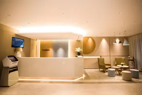 Home Inn Neo Suzhou Guanqian Nanmen Metro Station - Image 5