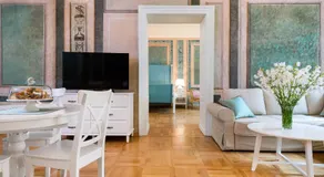P&J Luxury Apartments - Image 4