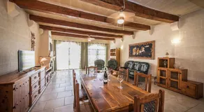5 Schlafzimmer 4 Badezimmer mit eigenem Pool. - Image 3