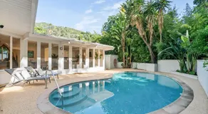 Beverly Hills 2BR with Pool and Views No Pets by Colby and Conrad - Image 1