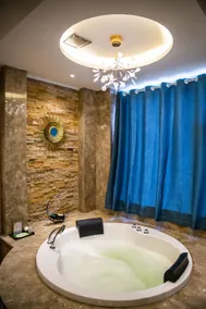 Chengzhou Hotel - Image 5