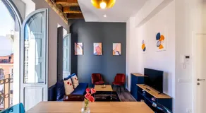BrightHouse with Warm and Friendly Vibes - Image 3