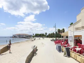 Chalet in Pomérols near Mediterranean Beaches - Image 4