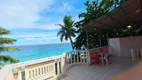 FreeDive Inn - Image 2