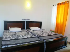 Pelican View Cottages - Image 2