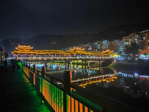 Dongrong Hotel - Image 4