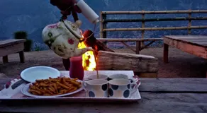 Adults Only! Kashmir Eagle Heights Cottage & Restaurant by LMC - Image 2