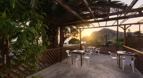 Saint Nicolas Bungalows - Image 2