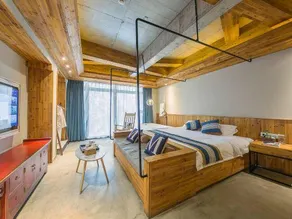 Zuoshe Linghai Boutique Hotel - Image 2