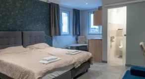 Boardinghouse 23 - Image 2