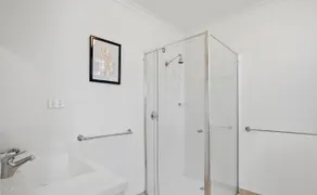 Newly Renovated Geelong Serviced Apartments by Short & Long Stays - Image 2