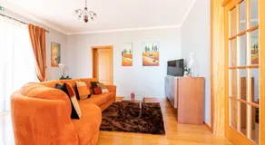 Apartment Laranjeiras, Eine schöne Wohnung im Herzen von Calheta - Image 2