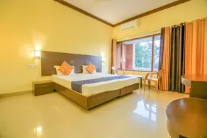 Hotel khajuraho avenue - Image 2