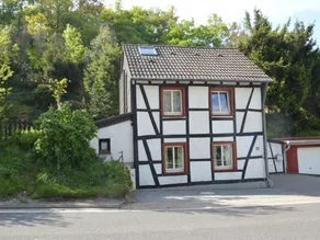 Welcoming Holiday Home in Schleiden near the Forest - Image 2