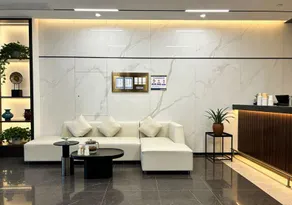 Little Yellow Duck Wellness Residence - Image 2