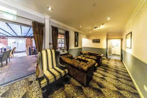 The Lion Hotel - Image 3