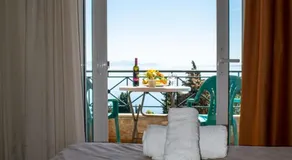 Takis & Eirini Family Apartments - Image 2