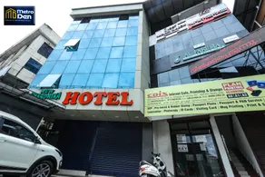 Hotel Metro Den - Image 5