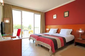 Montado Hotel & Golf Resort - Image 2