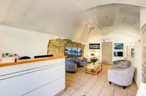 HOTEL DES CALANQUES Port de Cassis - Image 3