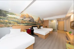 Thank Inn Plus Hotel Sichuan Neijiang Red Star Macalline - Image 4