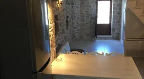 Elata Stone House - Image 3