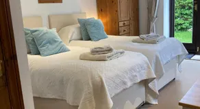 Church Farm Hartham - Image 2